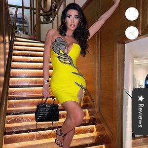Beautiful yellow dress